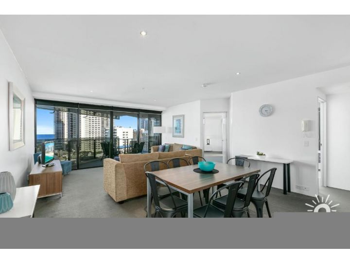 3 Bedroom SPA Apartment - Centre of Surfers Paradise - Circle on Cavill AMAZING!! Apartment, Gold Coast - imaginea 8