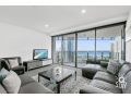 3 Bedroom SPA Apartment - Centre of Surfers Paradise - Circle on Cavill AMAZING!! Apartment, Gold Coast - thumb 18