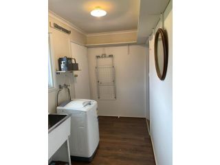 3 BR Family House close to Melbourne Airport Guest house, Melbourne - 5