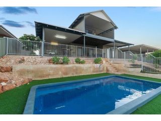 3 Kestrel Place - PRIVATE JETTY & POOL Guest house, Exmouth - 2