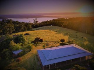 Farm Stay & Iconic Water Views - 32 Zachary Drive Guest house, Mallacoota - 1