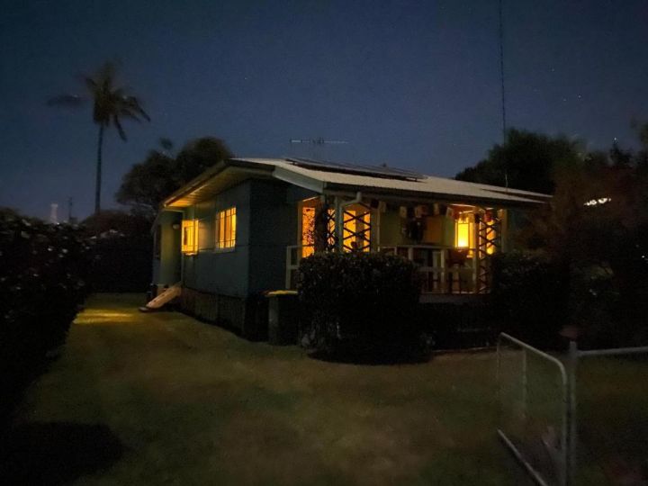 35 Flinders Ave Guest house, North Stradbroke Island - imaginea 1