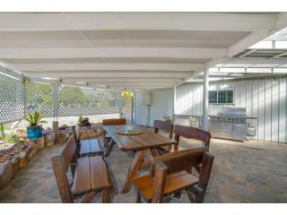36 Bombala Crescent - Rainbow Beach - pets welcome - boat parking - plenty of room for everyone Guest house, Rainbow Beach - 5