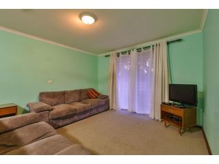 4/1 Maidstone Crescent Guest house, Exmouth - 1