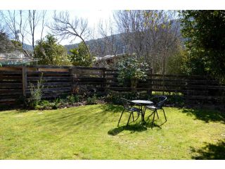 4/47 Delany Ave, Bright Guest house, Bright - 1