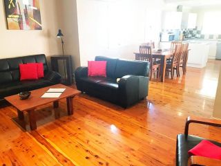 4 bedroom house - Walk to Southbank Guest house, Brisbane - 5