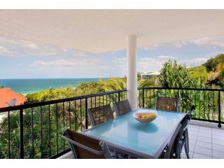 4 Domani Large Townhouse with Ocean Views Apartment, Sunshine Beach - 5