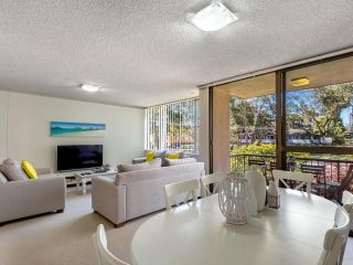4 'Magnus Gardens', 7 Magnus St - beautiful air conditioned unit with filtered water views & WIFI Apartment, Nelson Bay - 3
