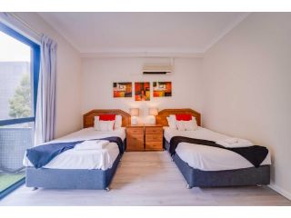 4 So Much More Family apartment sleeps 4 - parking Apartment, Perth - 5