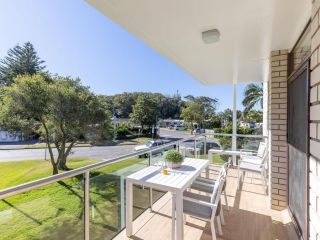 4 'Villa Ellisa', 10 Columbia Close - beautiful unit with beautiful water views at Little Beach Apartment, Nelson Bay - 4