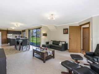45 on REGENT Guest house, Port Fairy - 2