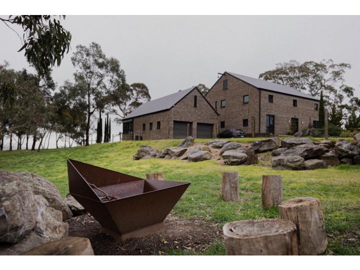 â€œ47 Woolshed Roadâ€œ Adelaide Hills rural retreat & private events Villa, South Australia - imaginea 8
