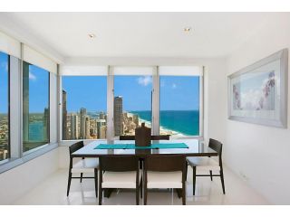4701 at 9 Hamilton Ave managed by GCHS Apartment, Gold Coast - 3