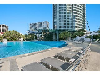 4701 at 9 Hamilton Ave managed by GCHS Apartment, Gold Coast - 1