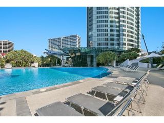4701 at 9 Hamilton Ave managed by GCHS Apartment, Gold Coast - 1