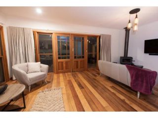 5 Connelly - Echuca Holiday Homes Guest house, Echuca - 1