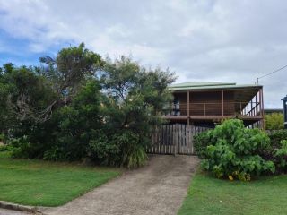Deckhouse Surfside by Kingscliff Accommodation Guest house, Pottsville - 4