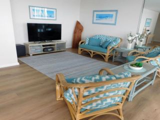 5 'The Point' 5-7 Mitchell Street - large balcony and great water views Apartment, Soldiers Point - 3