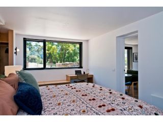 52Views Castlemaine Apartment, Castlemaine - 5