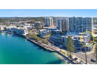 #55 Grand Pacific Resort, Outdoor Spa With A View! Guest house, Caloundra - 4
