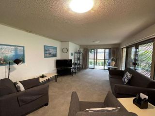 56 'Bay Parklands', 2 Gowrie Ave - ground floor, air conditioned & Foxtel Apartment, Nelson Bay - 4