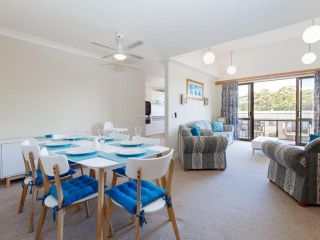 6 'The Poplars', 34 Magnus Street - fabulous views & pool in complex Apartment, Nelson Bay - 5