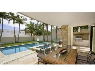 6 Witta Circle Guest house, Noosa Heads - 1