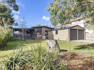 62 BINGLEY PARADE RIVERSEA HOUSE Guest house, Anglesea - 2