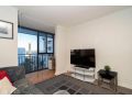 63 Spectacular City Views - sleeps 2- perfect location Apartment, Perth - thumb 10