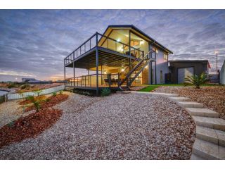 64 Madaffari Drive - PRIVATE JETTY Guest house, Exmouth - 2