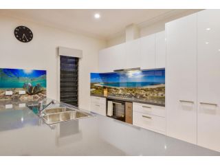 64 Madaffari Drive - PRIVATE JETTY Guest house, Exmouth - 4