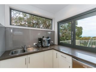 7 Almira Guest house, Anglesea - 5