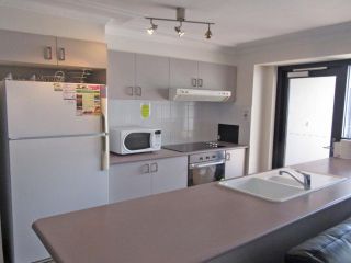 7 'Florentine' 11 Columbia Close - air conditioned unit with fantastic views of Little Beach Apartment, Nelson Bay - 5
