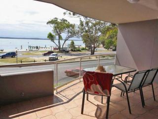 7 'Florentine' 11 Columbia Close - air conditioned unit with fantastic views of Little Beach Apartment, Nelson Bay - 1