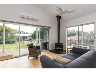7 Parker Guest house, Anglesea - 1