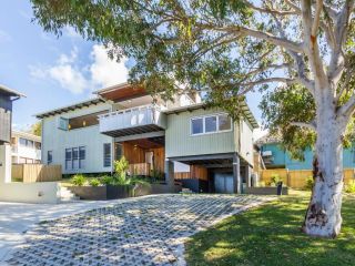7 Roseby Court Guest house, Point Lookout - 2