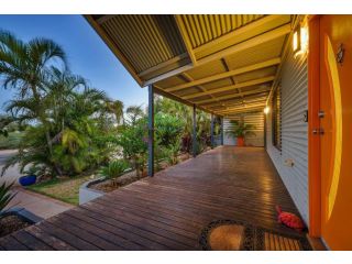 7 Skipjack Circle Guest house, Exmouth - 4