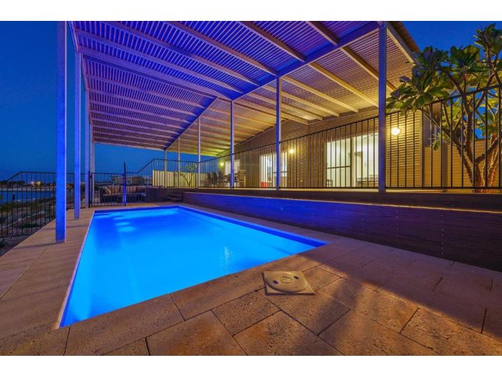 78 Madaffari Drive - PRIVATE JETTY and Pool Guest house, Exmouth - imaginea 5