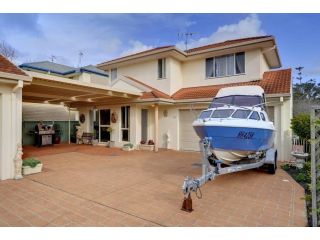 7B Achilles Street, Nelson Bay - White Waves Guest house, Nelson Bay - 4