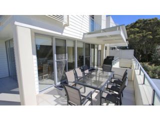 8 - 22 Bennett St, Hawks Nest Guest house, Hawks Nest - 2