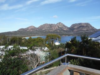 81 on Freycinet Guest house, Coles Bay - 1
