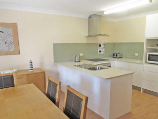 8c Norburn Avenue - great family budget holiday Apartment, Nelson Bay - 1