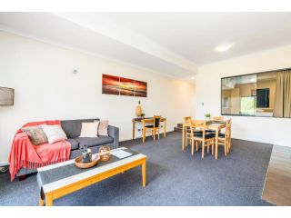 9 - Fine Resort living for a regal rest Apartment, Perth - 5