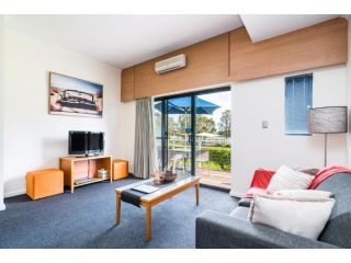 9 - Fine Resort living for a regal rest Apartment, Perth - 3