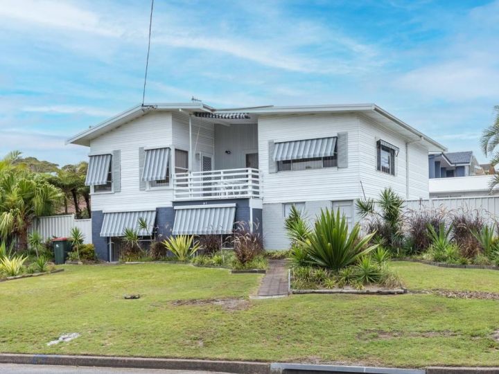 91 Sandy Point Road with Wifi Boat Parking and Air Con Guest house, Corlette - imaginea 2