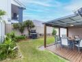 91 Sandy Point Road with Wifi Boat Parking and Air Con Guest house, Corlette - thumb 9