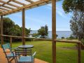 98 Ocean Parade - Rustic Log Cabin Guest house, Dalmeny - thumb 4