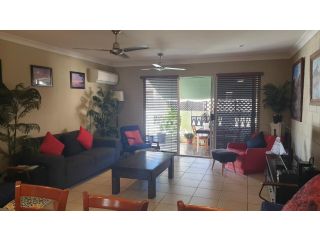 A City Retreat, 2BR Apartment - Reid Park -Townsville Apartment, Townsville - 2