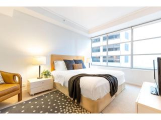 A Cozy & Spacious 2BR Apt for 7 Next to Darling Harbour Apartment, Sydney - 2