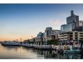 A Cozy & Spacious Apt for 6 Next to Darling Harbour Apartment, Sydney - thumb 20